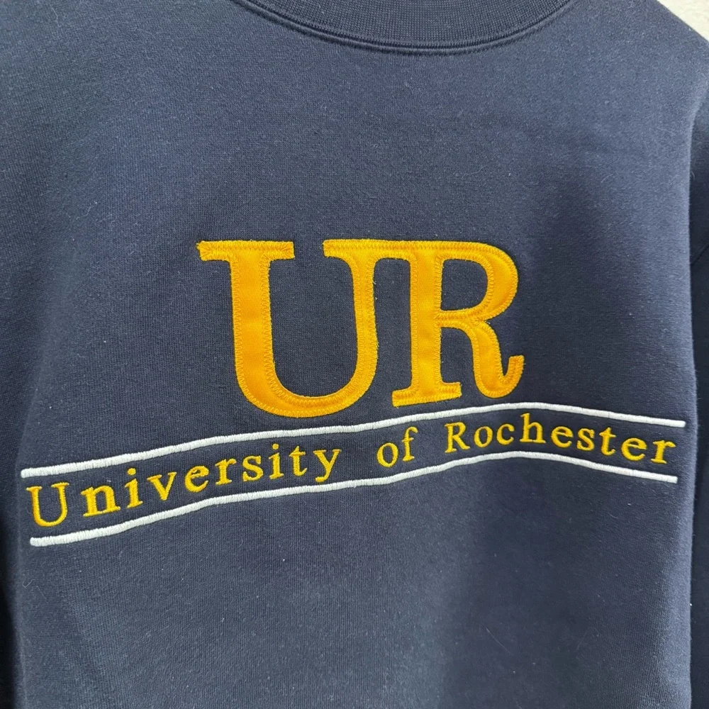 University of Rochester Navy Sweatshirt - Picture 2 of 8